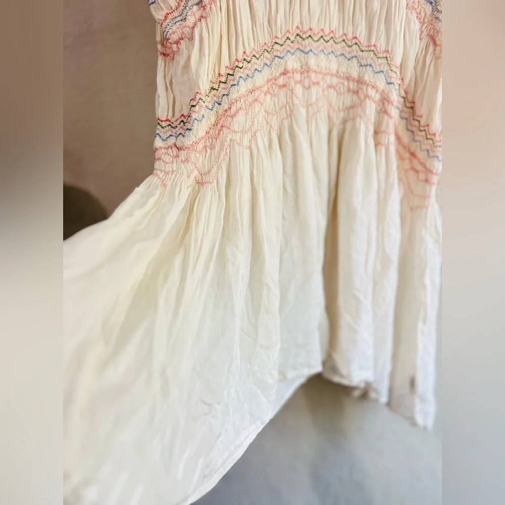 Free People Embroidered dress has peasant-style romantic, vintage-inspired Sz S